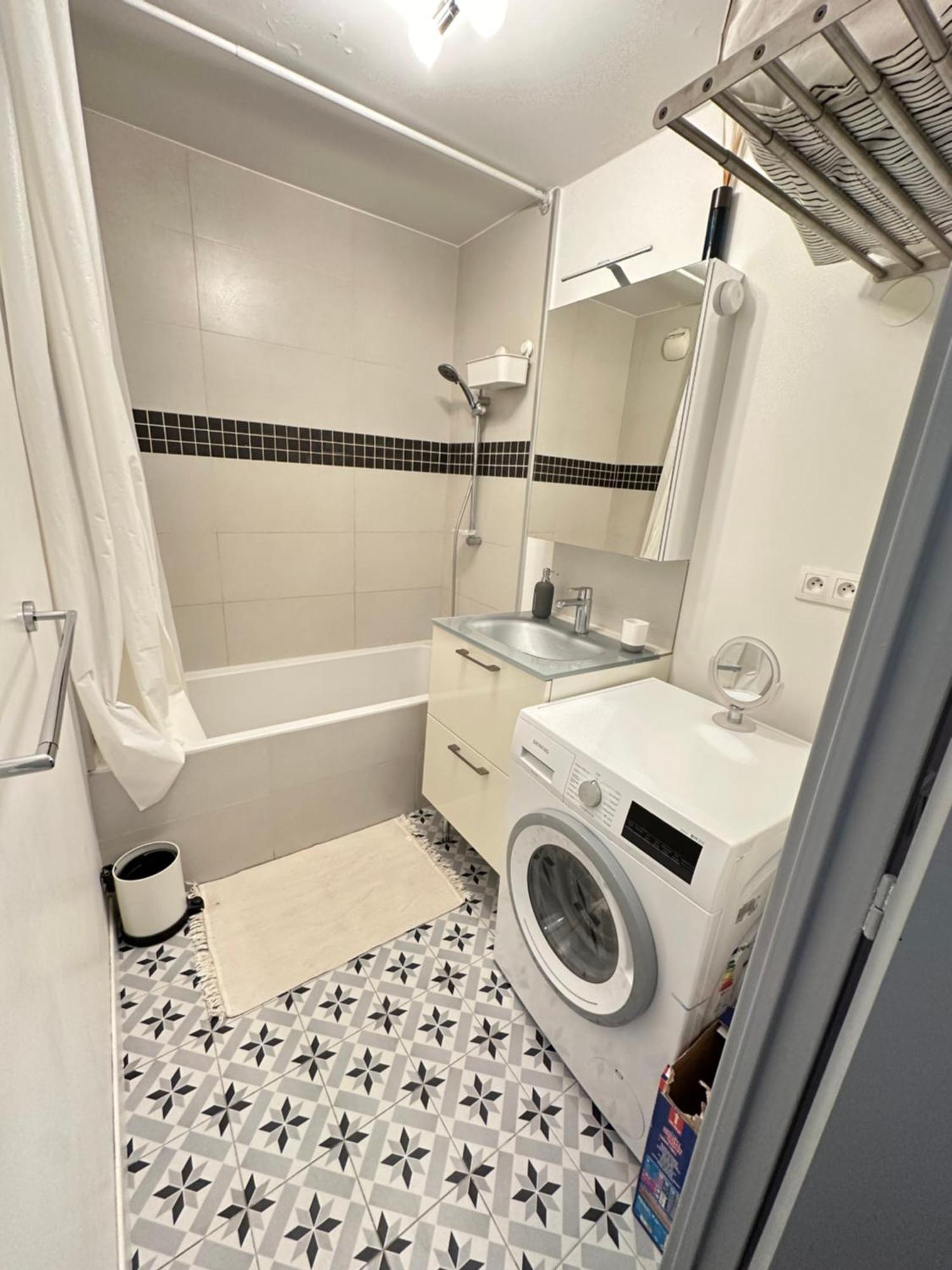 Cosy Duplex Avec Parking A Paris 19 By Immo Kit Bnb מראה חיצוני תמונה