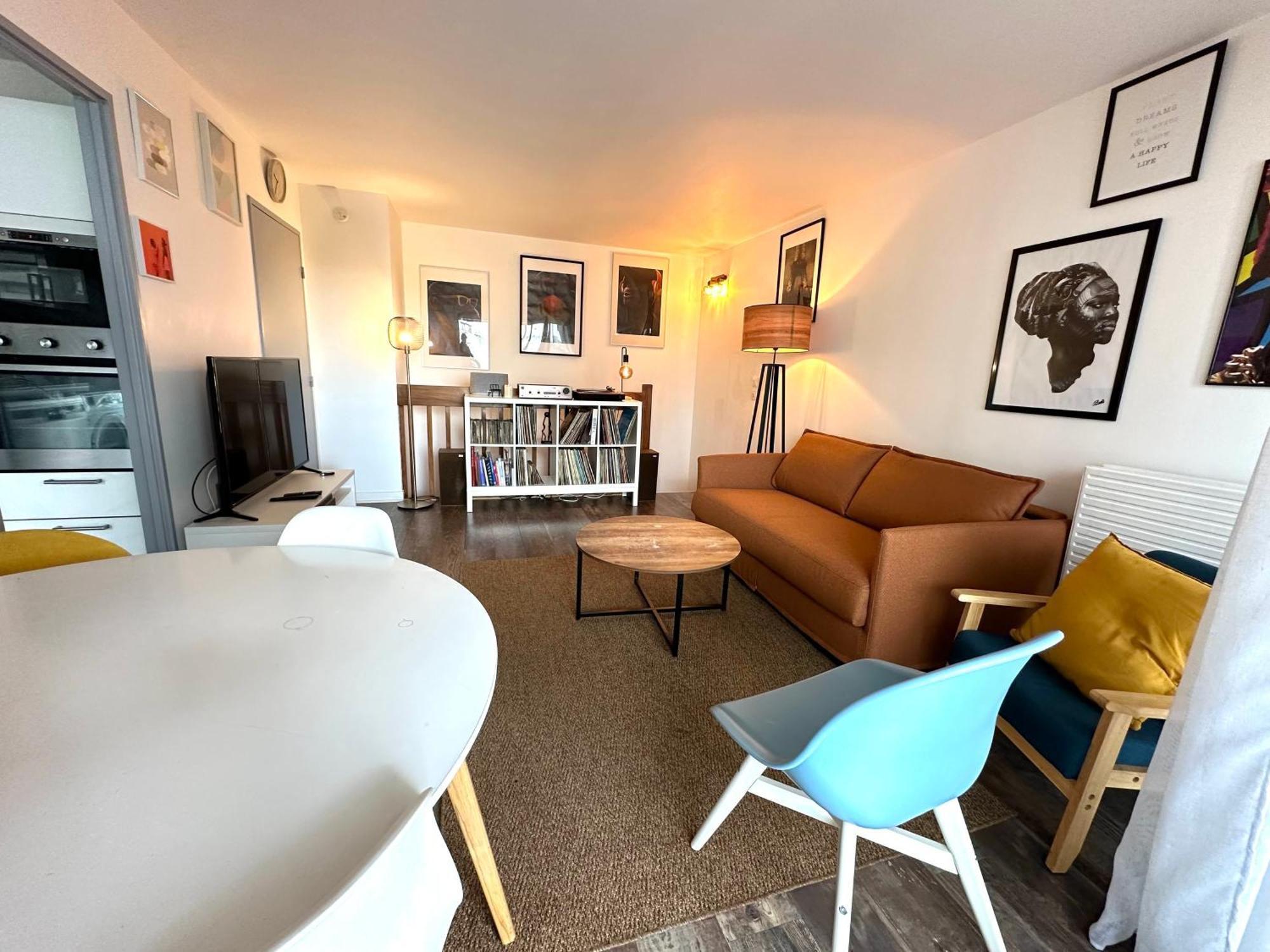 Cosy Duplex Avec Parking A Paris 19 By Immo Kit Bnb מראה חיצוני תמונה