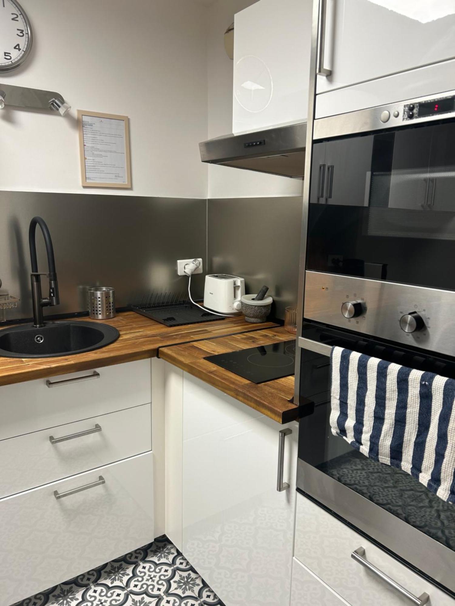 Cosy Duplex Avec Parking A Paris 19 By Immo Kit Bnb מראה חיצוני תמונה